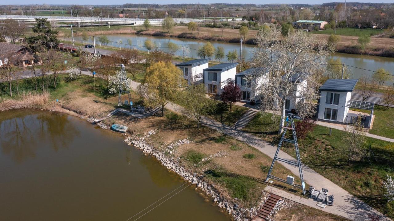 Sun City Vízisport Paradicsom Hódmezővásárhely Exterior foto