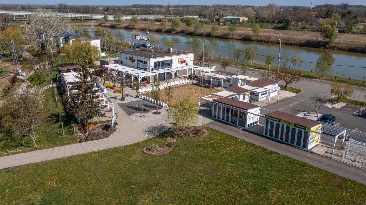 Sun City Vízisport Paradicsom Hódmezővásárhely Exterior foto